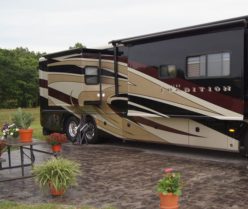 Building the dream – The Bluffs on Manistee Lake